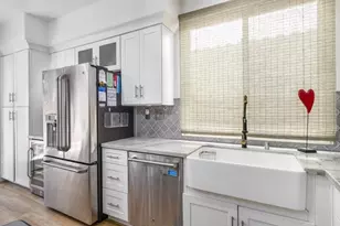 22821 Oak Knoll, Carson, CA 90745 - Photo 16