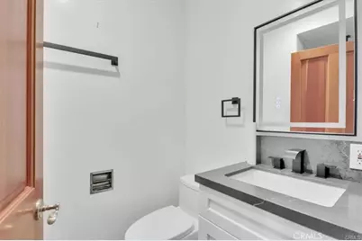 9466 Hidden Valley Place, Beverly Hills, CA 90210 - Photo 10