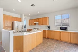 25212 Hemlock, Moreno Valley, CA 92557 - Photo 8