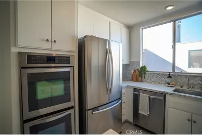 5429 Newcastle #301, Encino, CA 91316 - Photo 6