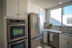 5429 Newcastle, Encino, CA 91316 - Photo 6