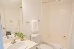 5429 Newcastle, Encino, CA 91316 - Photo 14