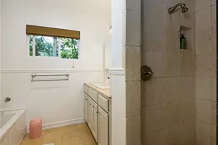 12509 Manor Dr, Hawthorne, CA 90250 - Photo 20