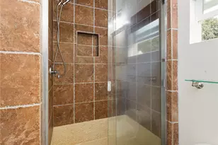 12509 Manor Dr, Hawthorne, CA 90250 - Photo 16