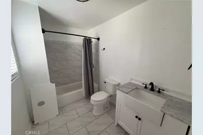 1057 N Neptune, Wilmington, CA 90744 - Photo 8