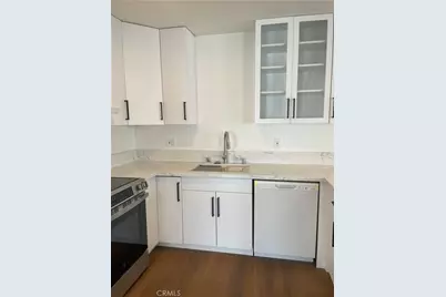 2217 Voorhees Avenue, Redondo Beach, CA 90278 - Photo 24