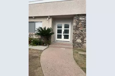 2217 Voorhees Avenue, Redondo Beach, CA 90278 - Photo 4