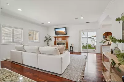 1912 Ruhland Avenue #A, Redondo Beach, CA 90278 - Photo 4
