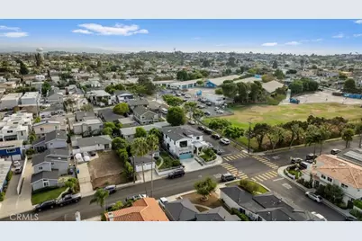 1400 17th Street, Manhattan Beach, CA 90266 - Photo 54