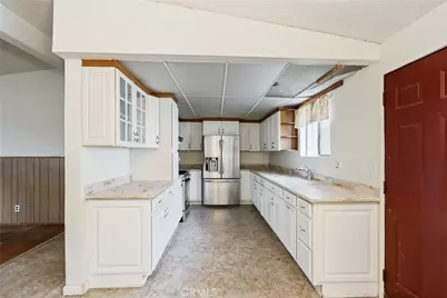 22719 Gulf Avenue, Carson, CA 90745 - Photo 8