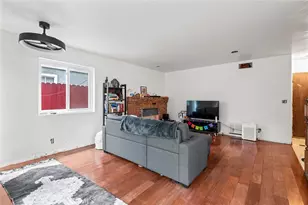 4626 W 166th St, Lawndale, CA 90260 - Photo 10