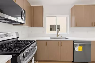 642 E Fairview Boulevard, Inglewood, CA 90302 - Photo 50