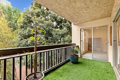 5202 Raintree Circle, Culver City, CA 90230 - Photo 14