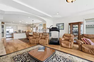 814 Esplanade, Redondo Beach, CA 90277 - Photo 20