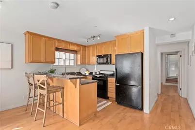 225 24th Street, Manhattan Beach, CA 90266 - Photo 24