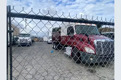 2035 W 15th, Long Beach, CA 90813 - Photo 10