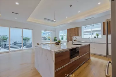 2212 Gates Avenue #A, Redondo Beach, CA 90278 - Photo 12