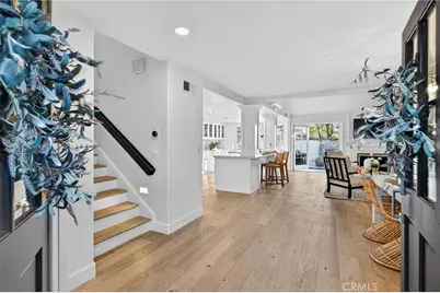 18 Malaga Place East, Manhattan Beach, CA 90266 - Photo 2