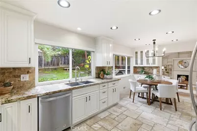 21630 Edward, Cupertino, CA 95014 - Photo 12