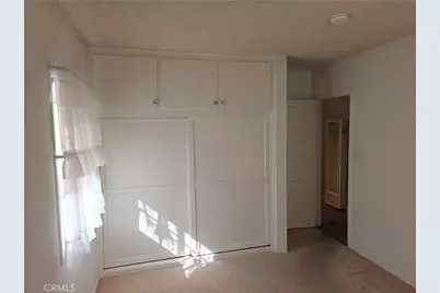 1103 S Malgren Avenue, San Pedro, CA 90732 - Photo 16