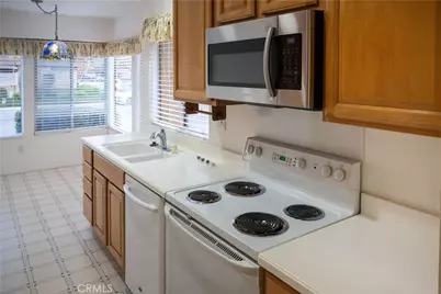 4208 Village 4, Camarillo, CA 93012 - Photo 4