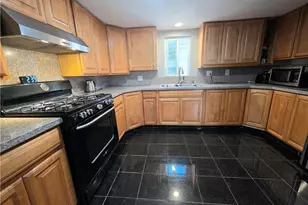 16511 Garfield, Paramount, CA 90723 - Photo 1