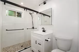 1247 25th St, Santa Monica, CA 90404 - Photo 34