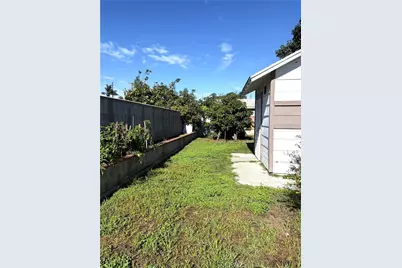 4323 W 105th Street, Inglewood, CA 90304 - Photo 6