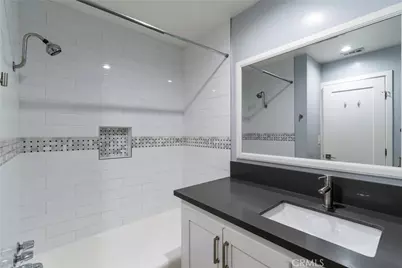 11938 Exposition Boulevard, Los Angeles, CA 90064 - Photo 6