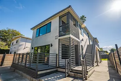 528 Westminster Avenue, Venice, CA 90291 - Photo 1