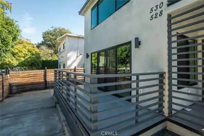 528 Westminster Avenue, Venice, CA 90291 - Photo 6