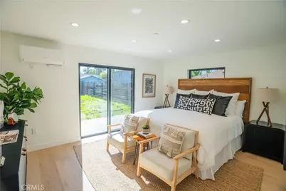 528 Westminster Avenue, Venice, CA 90291 - Photo 12