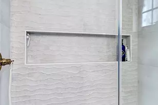 875 W 1st St, San Pedro, CA 90731 - Photo 18