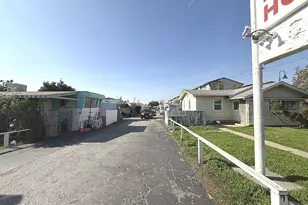 13713 S Vermont Ave, Gardena, CA 90247 - Photo 14