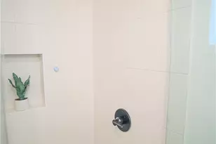 528 Westminster Ave, Venice, CA 90291 - Photo 18