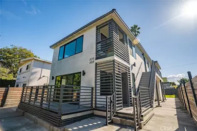 528 Westminster Avenue, Venice, CA 90291 - Photo 1