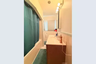 5112 S Van Ness, Los Angeles, CA 90062 - Photo 8