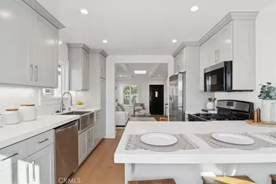 523 S Francisca Avenue, Redondo Beach, CA 90277 - Photo 12