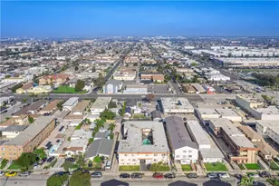 4055 W 129th St, Hawthorne, CA 90250 - Photo 2