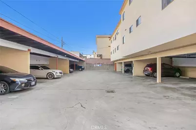 4055 W 129th St, Hawthorne, CA 90250 - Photo 12