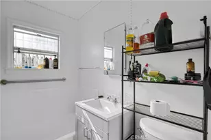 300 E 55th St, Los Angeles, CA 90011 - Photo 12