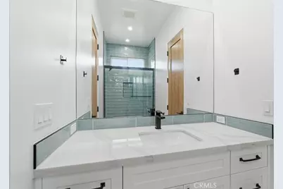 617 N Irena Avenue #C, Redondo Beach, CA 90277 - Photo 36