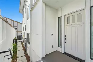 617 N Irena Ave, Redondo Beach, CA 90277 - Photo 2