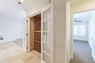 555 Esplanade, Redondo Beach, CA 90277 - Photo 14