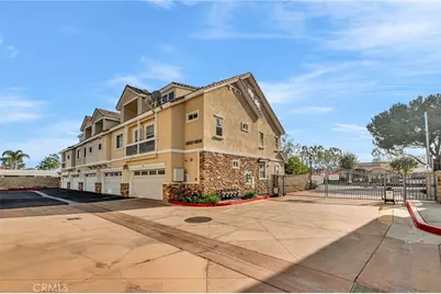 4842 Sapphire, Cypress, CA 90630 - Photo 32