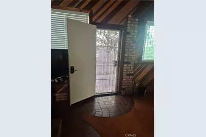 12621 S Hoover, Los Angeles, CA 90044 - Photo 16