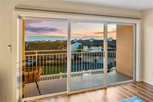 2235 W 25th St, San Pedro, CA 90732 - Photo 2