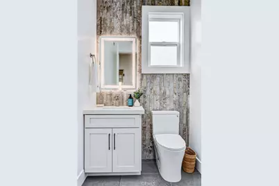 2405 Mathews Avenue #B, Redondo Beach, CA 90278 - Photo 22