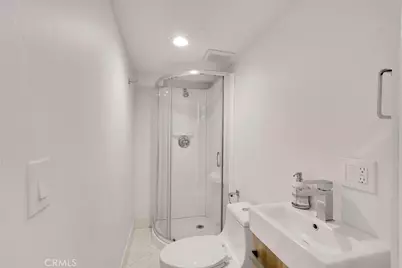 6292 Lubao Avenue, Woodland Hills, CA 91367 - Photo 36