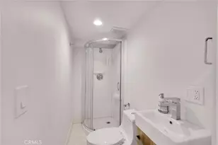 6292 Lubao Ave, Woodland Hills, CA 91367 - Photo 36